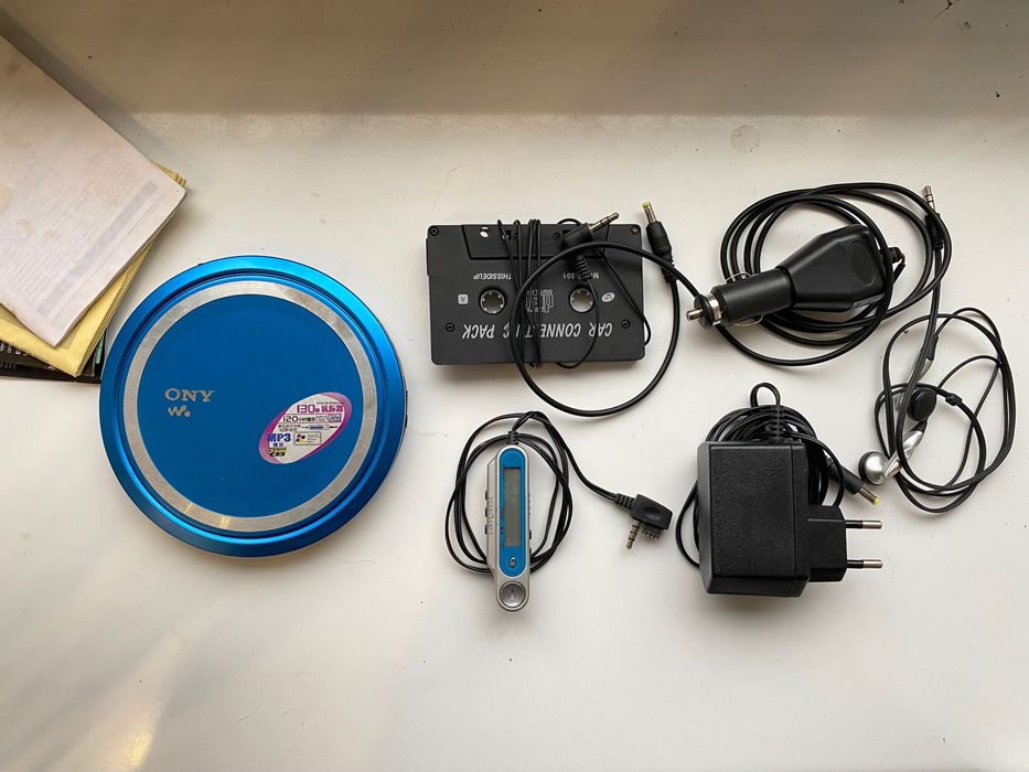 CD-плеєр Sony Walkman D-VJ Japan