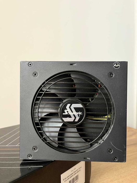Блок живлення Seasonic Focus GX-650 650W (SSR-650FX)