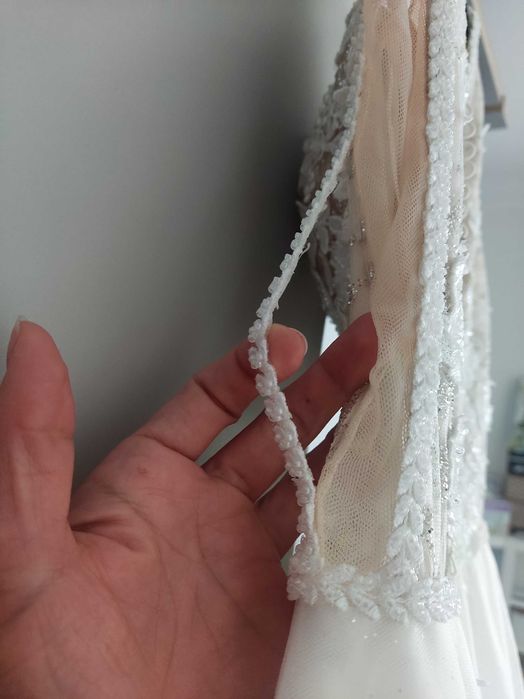 Suknia ślubna - pięknie się mieni