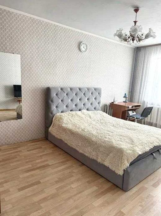 Продаж просторої квартири вул. І.Сірка. 5/9 поверх. єВідновлення!