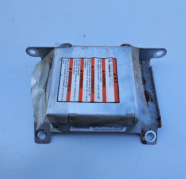 Блок керування безпекою (airbag,srs) subaru impreza wrx gda
