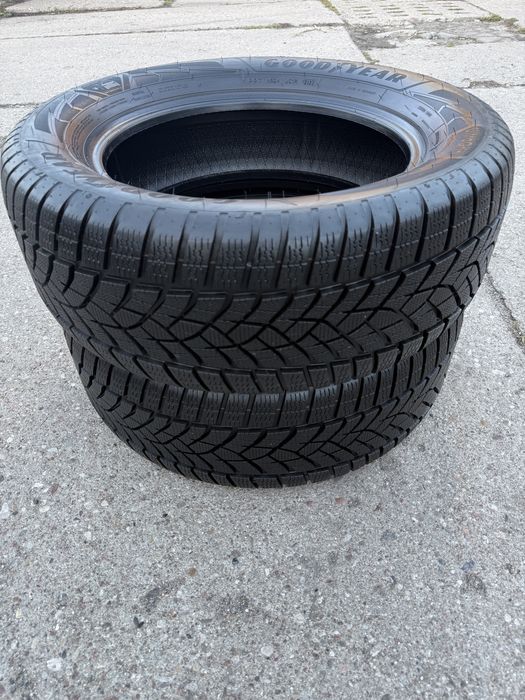 Opony Goodyear 245/55r17 106H Ultra Grip Performance + MO-V