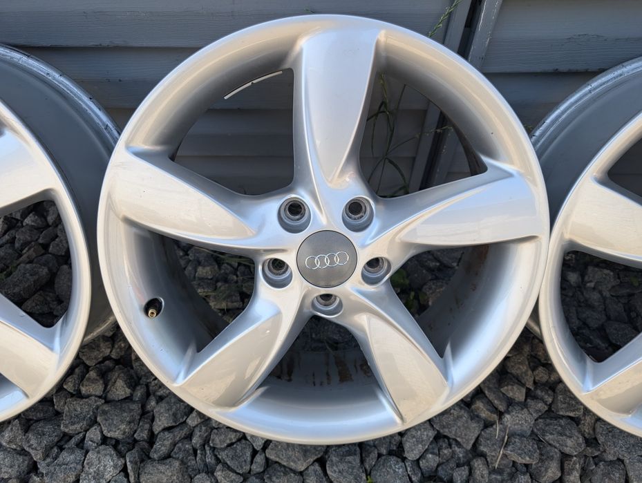 Оригінальні титанові диски Audi 5*112 R17 5/112 17 ET 48