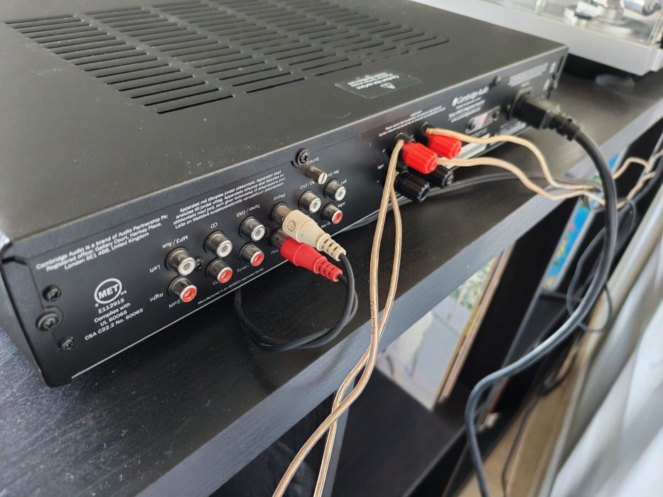 Amplificador Cambridge Audio Topaz Am10