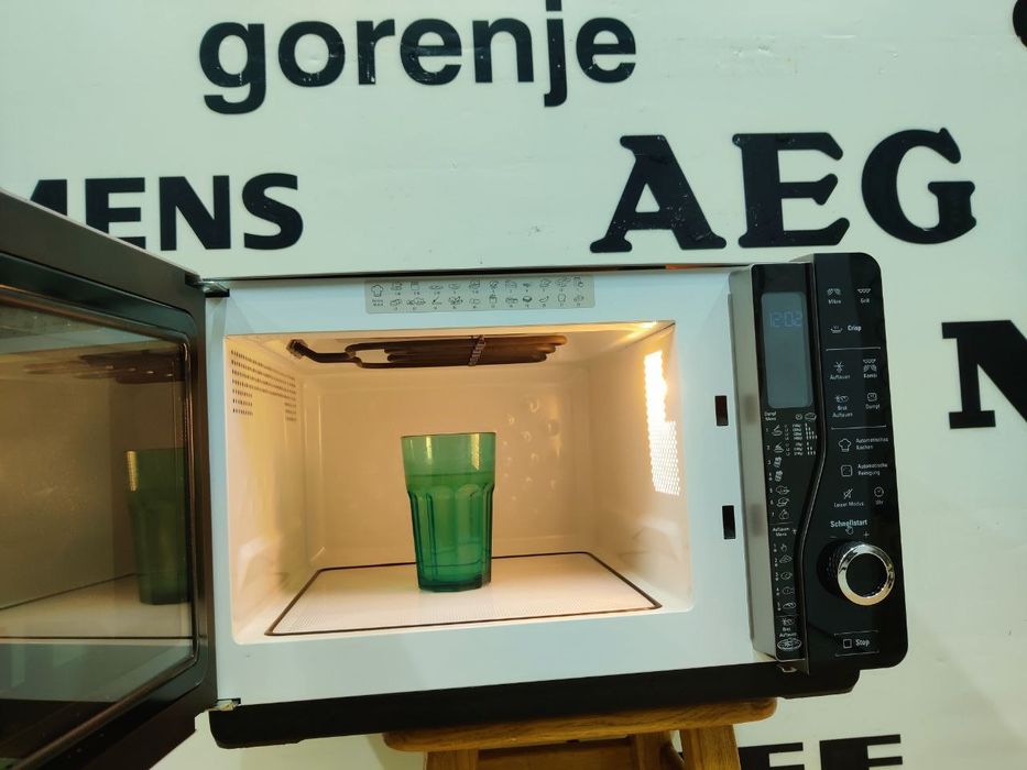 Мікрохвильова піч Bauknecht™ MW427SL. Extraspace!4в1 Функція запікання