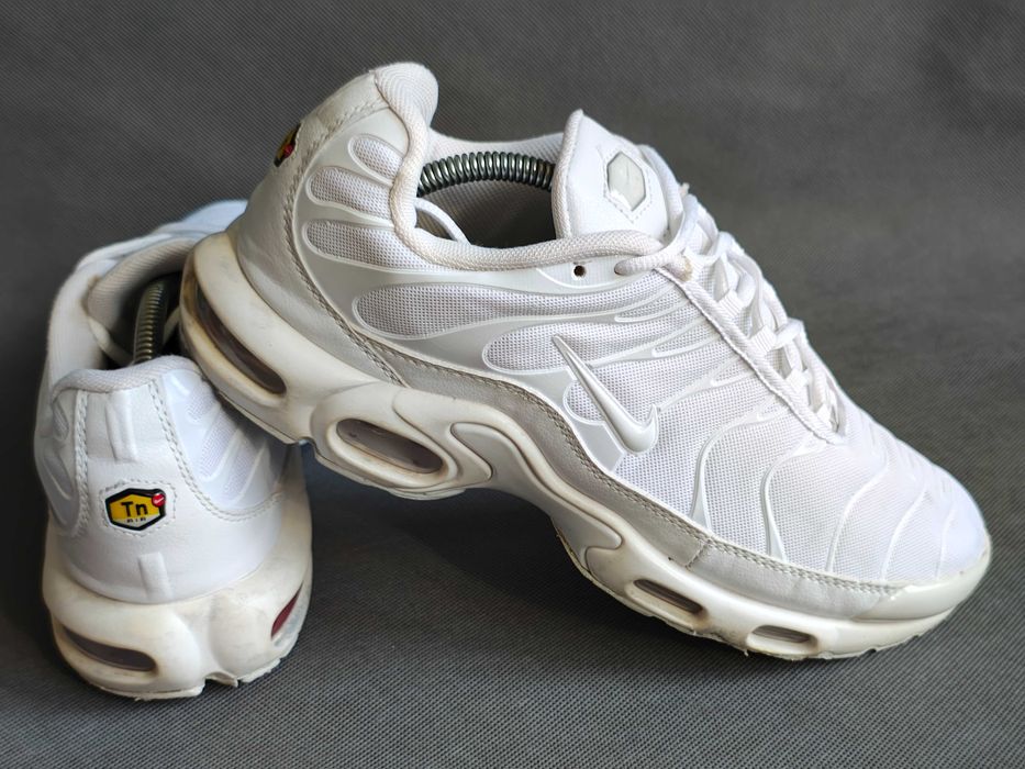- Buty Nike Air Max Plus TN  r. 46 (44/45)