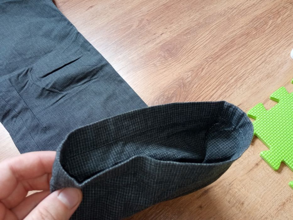 Spodnie męskie ZARA roz 48 pas 102cm (100% bawełna)