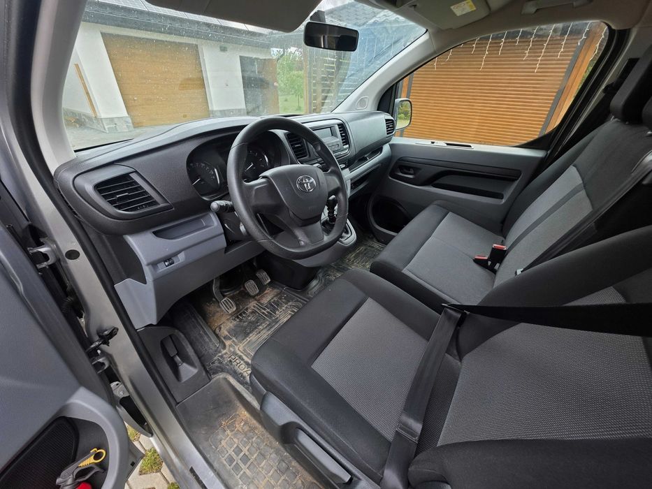 Toyota Proace 2021r