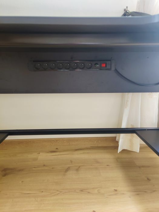 Biurko gamingowe Ikea Fredde