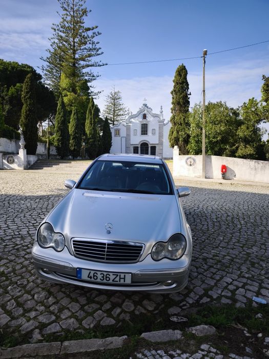 Mercedes Benz C220 Avantgarde Automático