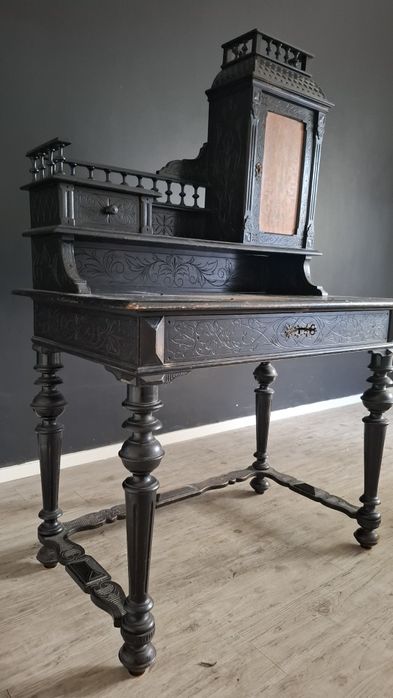 Secretária / Escrivaninha