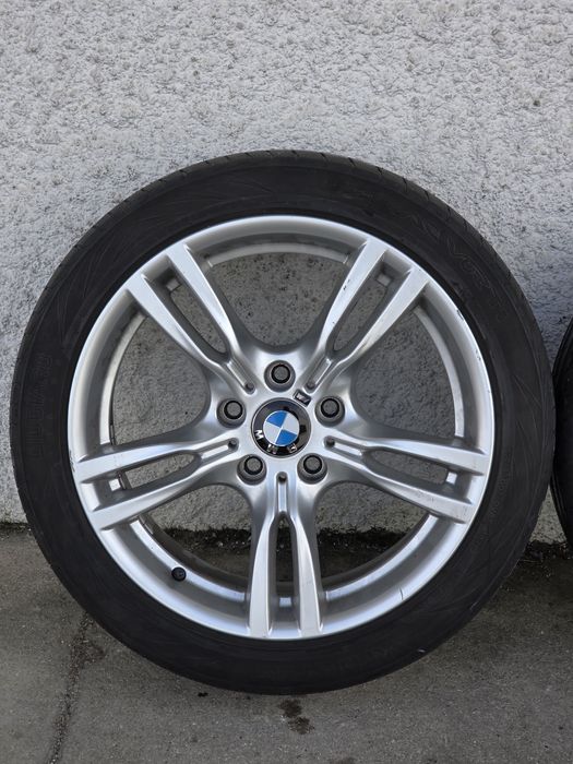 Jantes 18" BMW Originais Pack M com Pneus 225.45.18 e 255.40.18