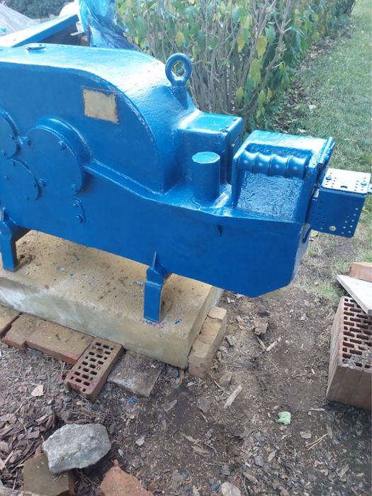 Nożyce mechaniczne gilotyna do prętow