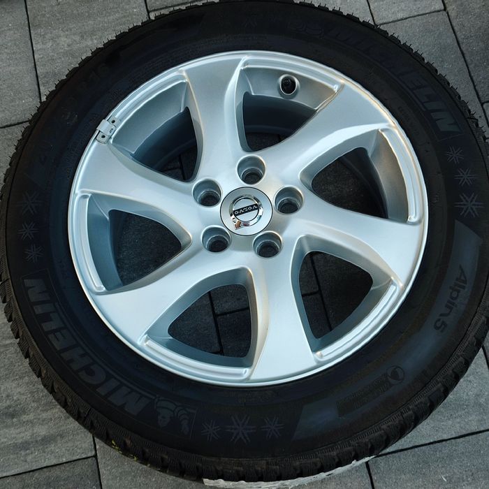 Koła zimowe 16 Volvo V40, V50, V60, S40, S60