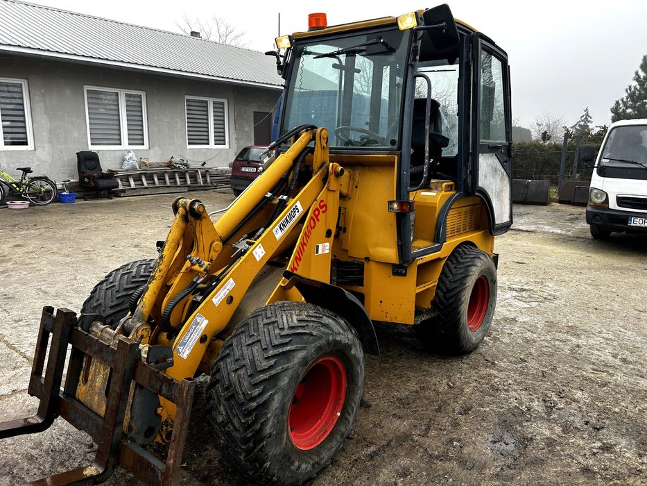 Miniładowarka KNIKMOPS KM 250 Bobcat, do brukarstwa, ogrodu