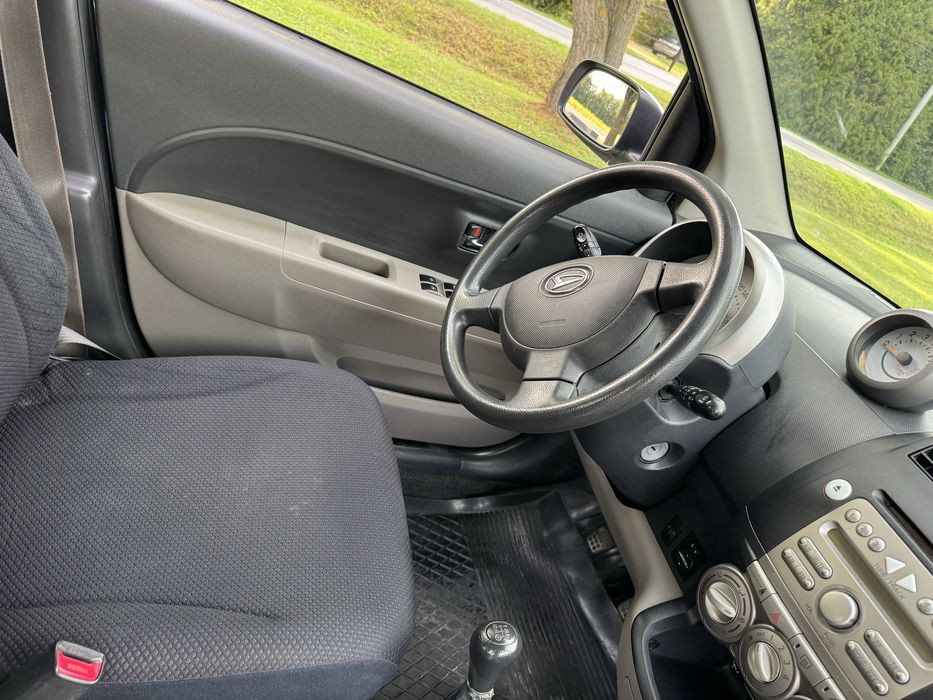 Daihatsu Sirion 1.3b 4x4 2006r klima 5 drzwi hak