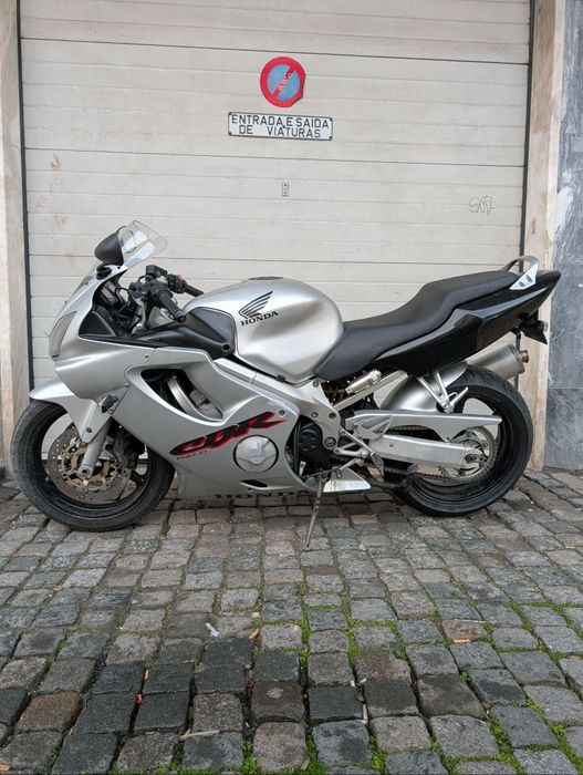 Honda CBR  600cc