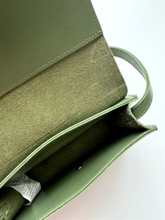 Сумочка темно-зеленого кольору, олива