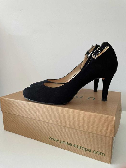 Sapatos 100% Pele Pretos