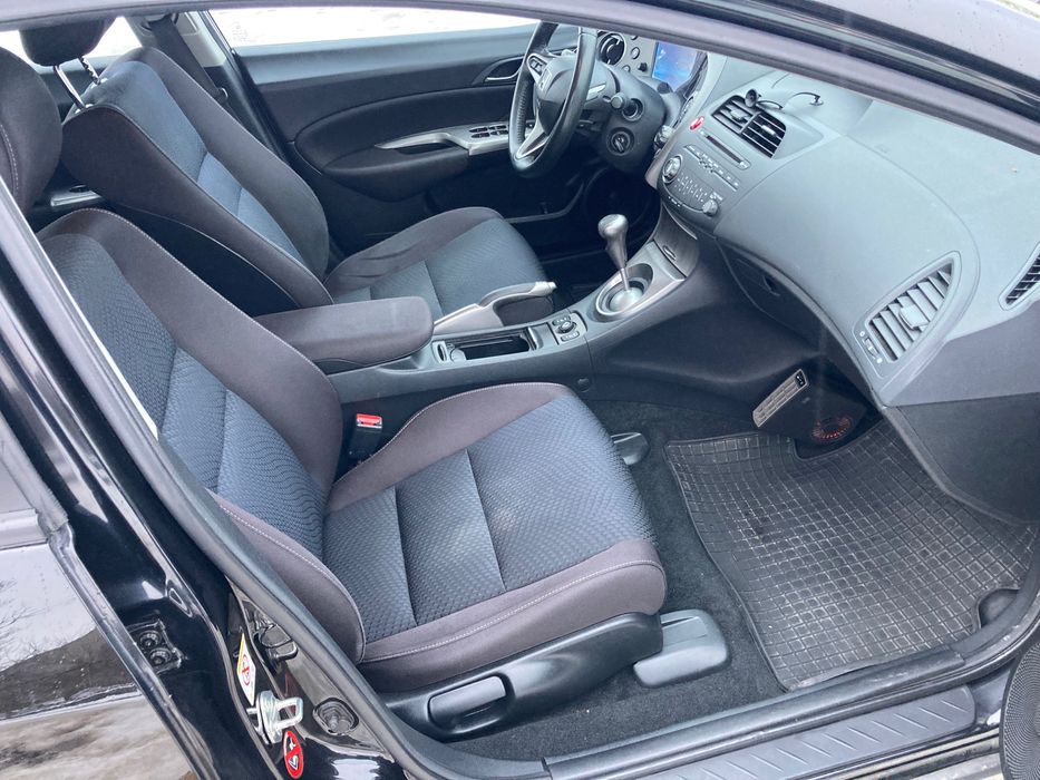 Honda Civic 2010 1.8 Benzyna