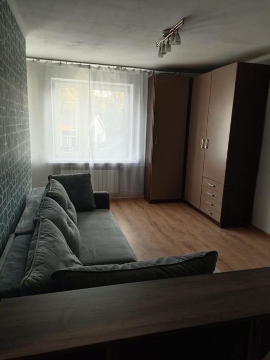 Wynajmę mieszkanie/ kawalerkę Montwiłła-Mireckiego 11 BEZ POŚREDNIKÓW