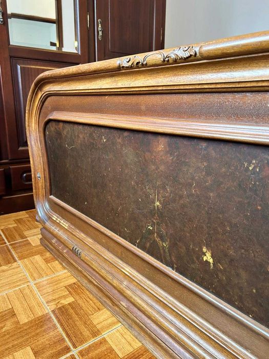Cama de casal clássica
