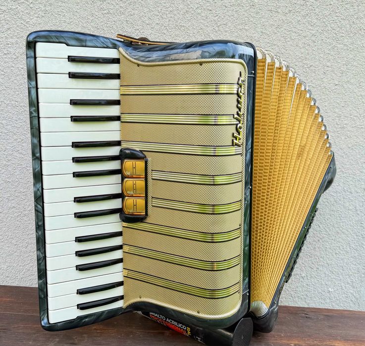 Akordeon Hohner Concerto II 72 basy - super stan