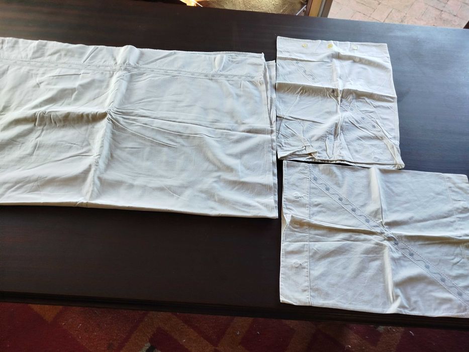 Lençol com duas almofadas