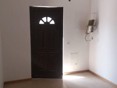 Apartamento T2 + pátio + Estacionamento