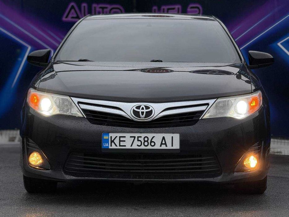 Toyota Camry 2012, 3.5 бензин, автомат