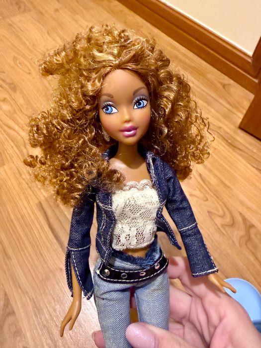 My Scene Madison Barbie e acessórios