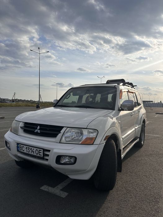 Mitsubishi Pajero 3 2005