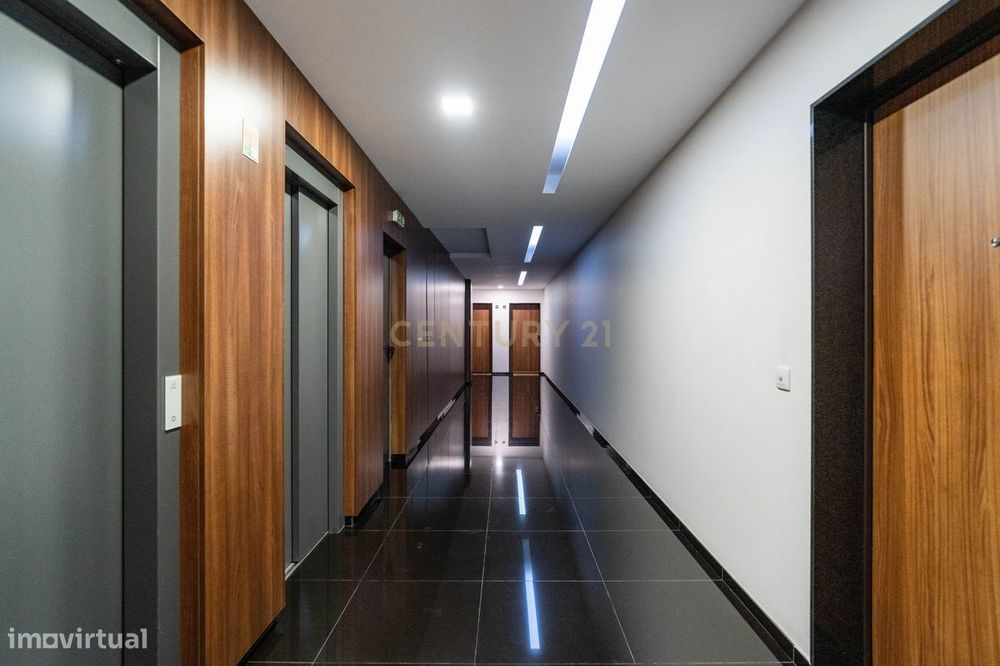 Arrendamento | Apartamento T1 c/lugar aparcamento e piscina na Quinta
