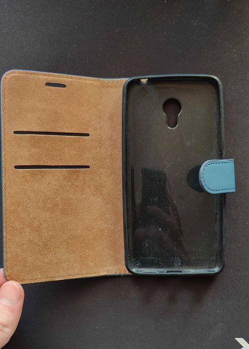 Чохли-книжки для Meizu M3s та Gussim для Samsung
