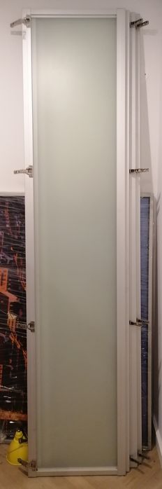 Vendo quatro portas