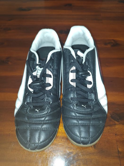 Puma buty piłkarskie halówki