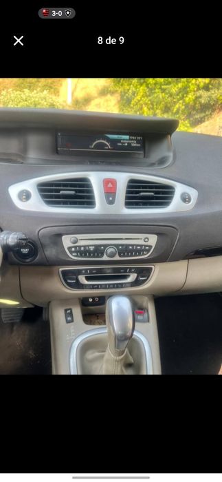 Renault scenic avariada