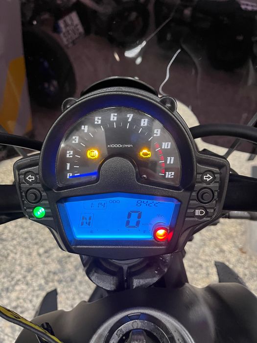 Kawasaki Vulcan s de 2021 em Óptimo estado (Reservada)