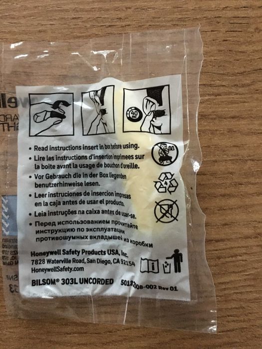 Zatyczki do uszu-stopery.