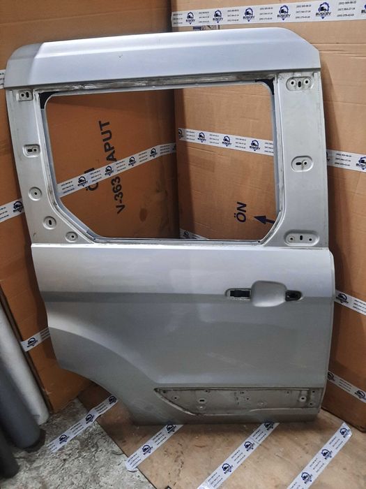 Двері бокові Ford Conect Tourneo