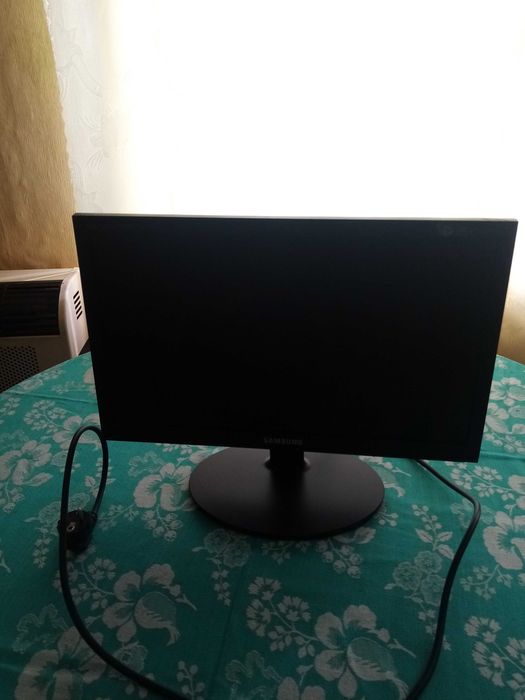 Продам монитор SAMSUNG