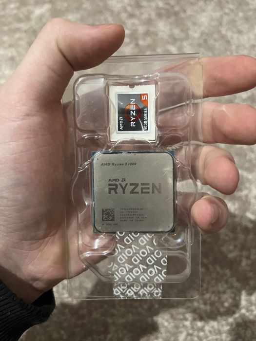 оперативна памʼять комплект 16GB DDR4 (2x8) MACHINIST , ryzen 3 1200