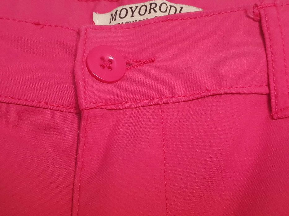 Różowe spodnie z materiału