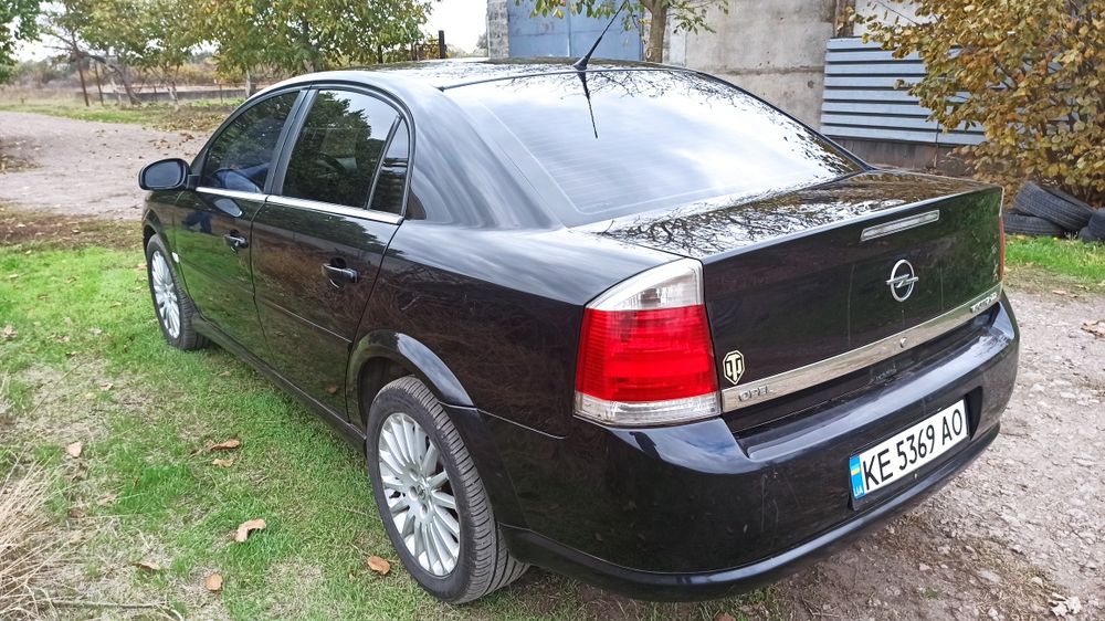 Opel Vectra 2007 • надійне авто з автоматом • торг!