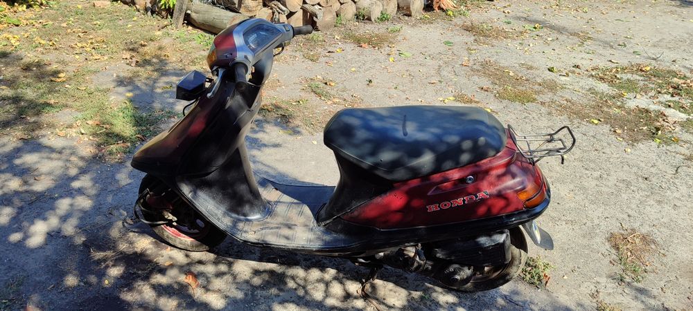 Скутер Honda Tact 24