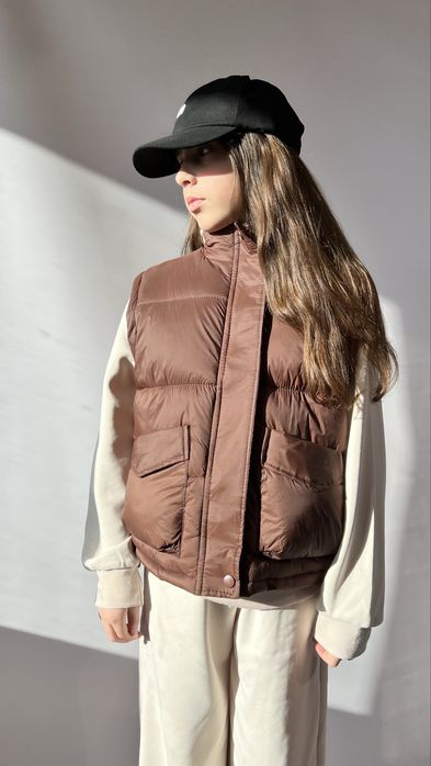 Жилетка вітро та вологозахисна