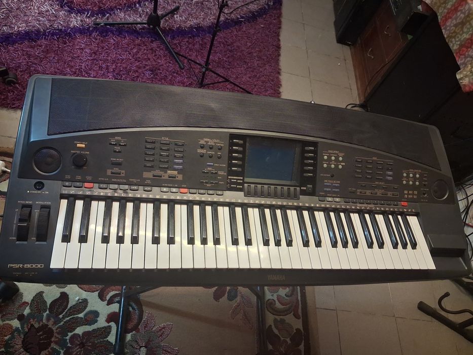 Venda de piano yamaha