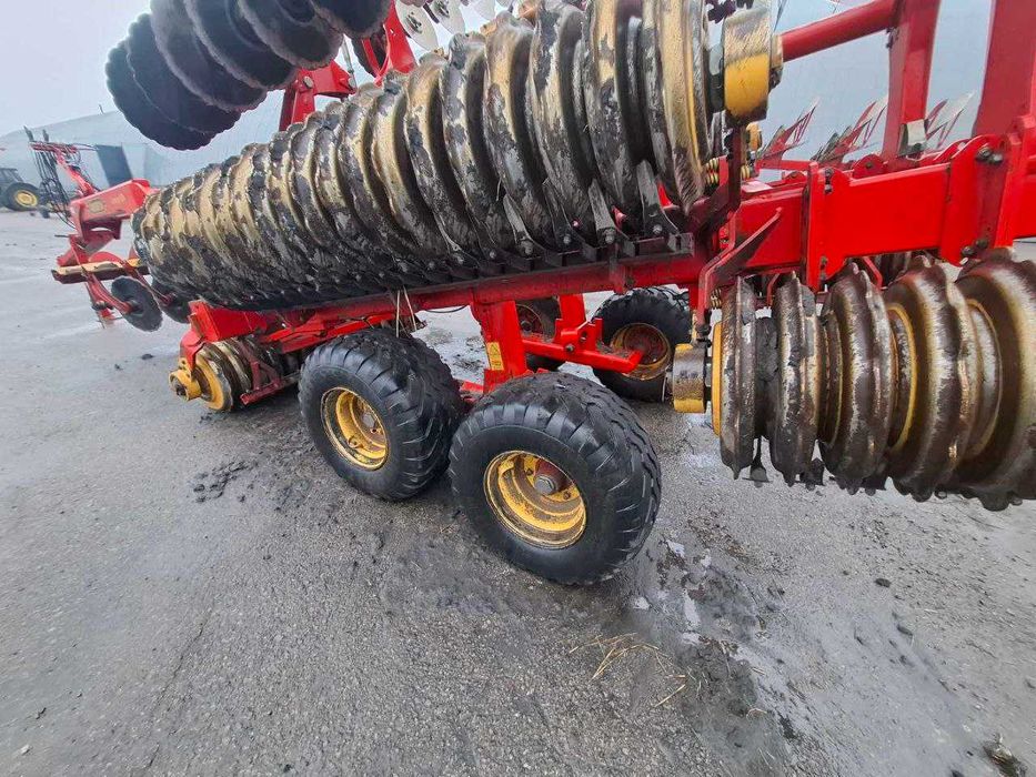 Дискова борона Vaderstad Carrier 820