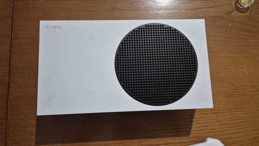 Comsola Xbox Series S
Adquira em dezembro 2023.
Foi pouc