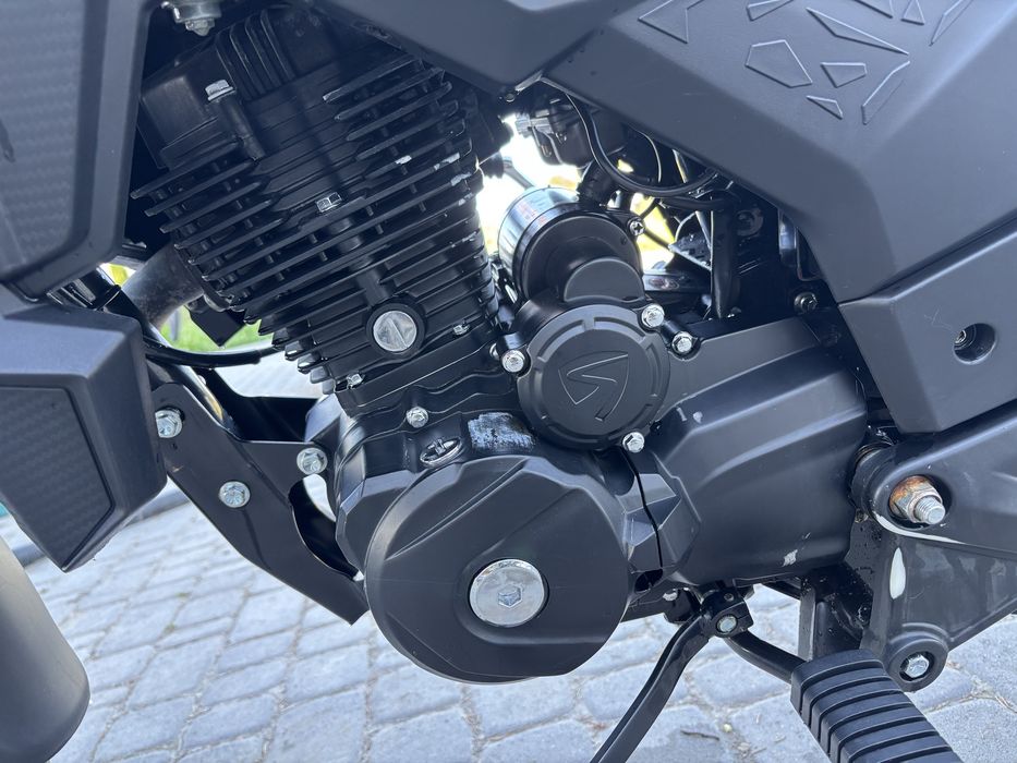 SPARK 200 R-32 док
